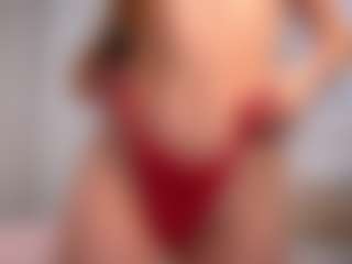 Live cam show with Ellie - Camel Toe on Mixed Magazine Live