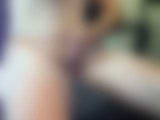 ffsissypuppy's Live Sex Cam Show