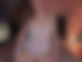 Live cam show with Saint_Trisha - Teen (18+) on Stripli.com