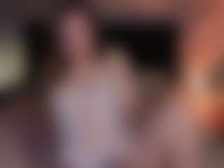 Live cam show with Saint_Trisha - Normal on livesuperchat.net