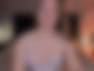 Live cam show with Saint_Trisha - Deepthroat on luckytryst.com