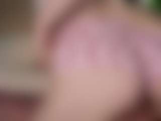 Saint_Trisha's Live Sex Cam Show