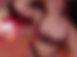 Saint_Trisha's Live Sex Cam Show