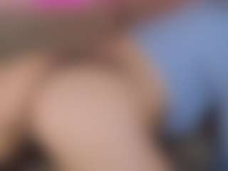 Saint_Trisha's Live Sex Cam Show