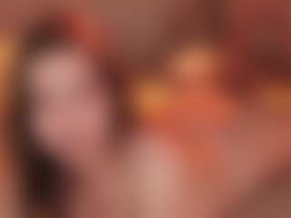 Live cam show with Saint_Trisha - Striptease on Dolls Live