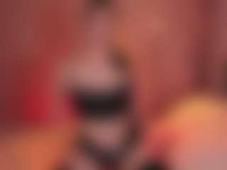 Live cam show with Saint_Trisha - Striptease Teen (18+) on Gym Cam Girls