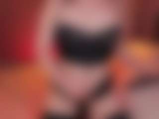 Live cam show with Saint_Trisha - Blonde Hair Small Tits on livesuperchat.net