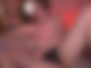 Saint_Trisha's Live Sex Cam Show