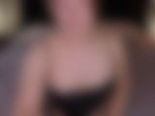 Live cam show with Saint_Trisha - Normal on Camsoda
