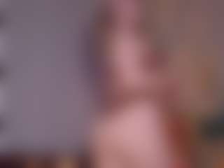 Saint_Trisha's Live Sex Cam Show