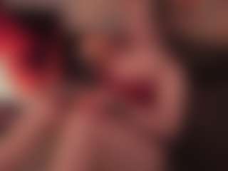 Live cam show with Saint_Trisha - Blonde Hair on Hubzter Live