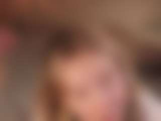 Saint_Trisha's Live Sex Cam Show