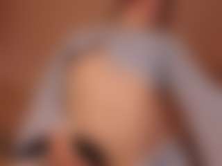 Saint_Trisha's Live Sex Cam Show