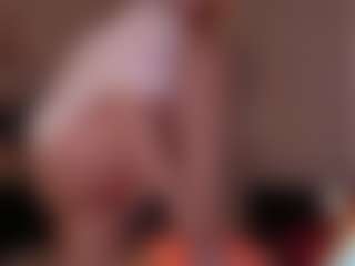 Live cam show with Saint_Trisha - Blonde Hair on Camsoda