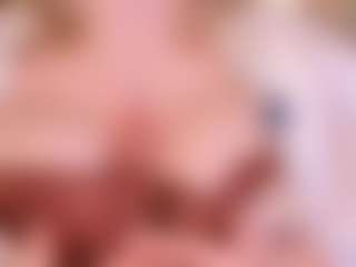 Live-camshow met Saint_Trisha - Blonde Hair Lovense op Camsoda