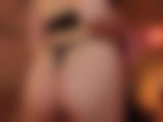 Show en direct avec Saint_Trisha - Blue Eyes sur Camsoda