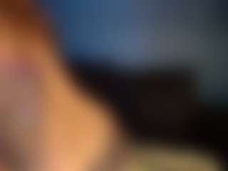 Live cam show with Alice - Cute on crypto-cams