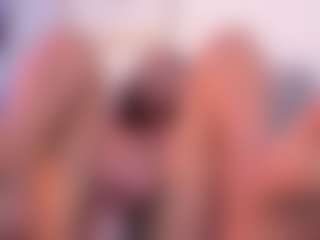 Live cam show with Alice - College on Camsoda Late Night