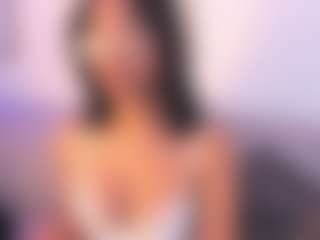 Live cam show with Alice - Black College on Camming Site
