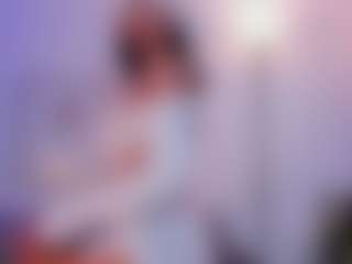 Live cam show with Alice - Black College on Fling VIP Chat