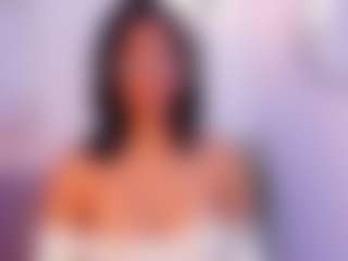 Live cam show with Alice - Ebony College on livesuperchat.net