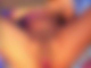 Live cam show with Alice - Ass Bouncing on Camsoda