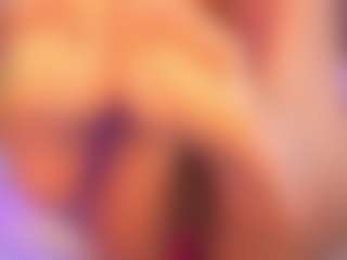 Live cam show with Alice - Erotic Dance on Camsoda