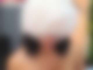 Live cam show with Alice - Indian Striptease on livesuperchat.net | colombia