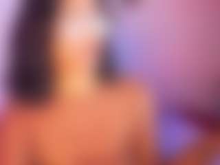 Live cam show with Alice - Brown Eyes Red Hair on Camsoda