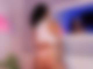 Live cam show with Alice - Spank Ebony on PervPlay.com