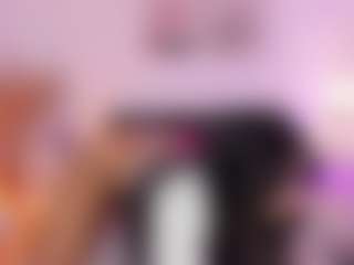 Live cam show with DaniLopezzz ® - Striptease on live18s.com