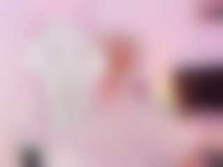 Live cam show with DaniLopezzz ® - Shaved Pussy on pussylord.com
