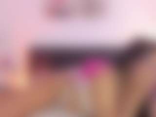 DaniLopezzz ®'s Live Sex Cam Show