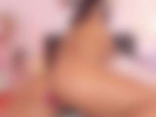 DaniLopezzz ®'s Live Sex Cam Show