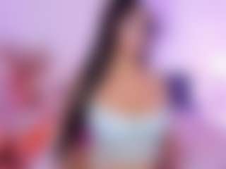 DaniLopezzz ®'s Live Sex Cam Show