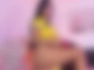 DaniLopezzz ®'s Live Sex Cam Show