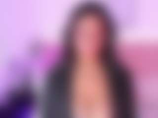 DaniLopezzz ®'s Live Sex Cam Show