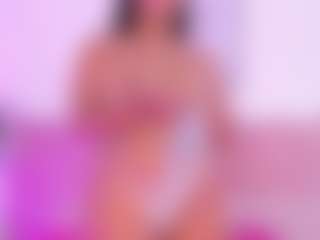 DaniLopezzz ®'s Live Sex Cam Show