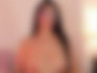 Live cam show with DaniLopezzz ® - Public on TeamSkeetLive