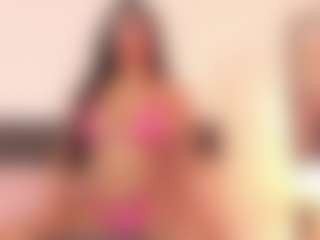 Live cam show with DaniLopezzz ® - Sexy on Uber Horny