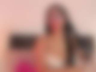 DaniLopezzz ®'s Live Sex Cam Show