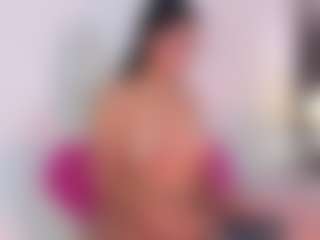 DaniLopezzz ®'s Live Sex Cam Show