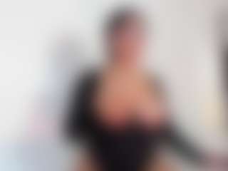 DaniLopezzz ®'s Live Sex Cam Show