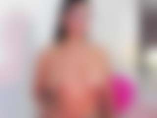 Live cam show with DaniLopezzz ® - Erotic Dance on madthumbs