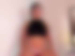 DaniLopezzz ®'s Live Sex Cam Show