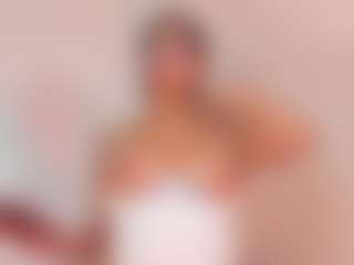 DaniLopezzz ®'s Live Sex Cam Show