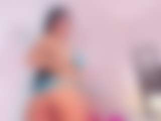 DaniLopezzz ®'s Live Sex Cam Show