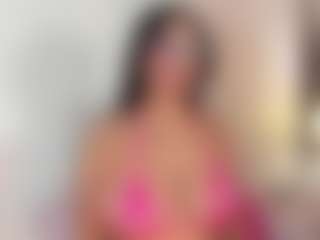 DaniLopezzz ®'s Live Sex Cam Show