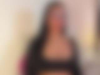 DaniLopezzz ®'s Live Sex Cam Show