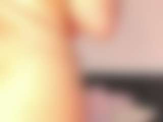Live cam show with DaniLopezzz ® - Tease on crypto-cams